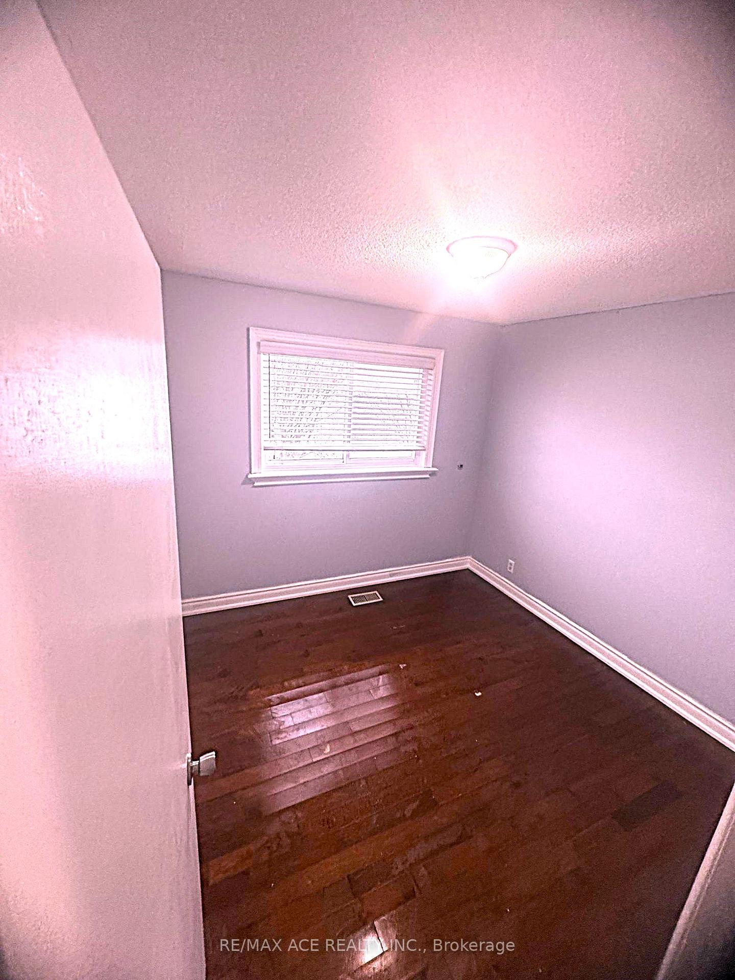 Photo 23 of 1755 Concession 9 Road N, Brock, Beaverton — HOMEH