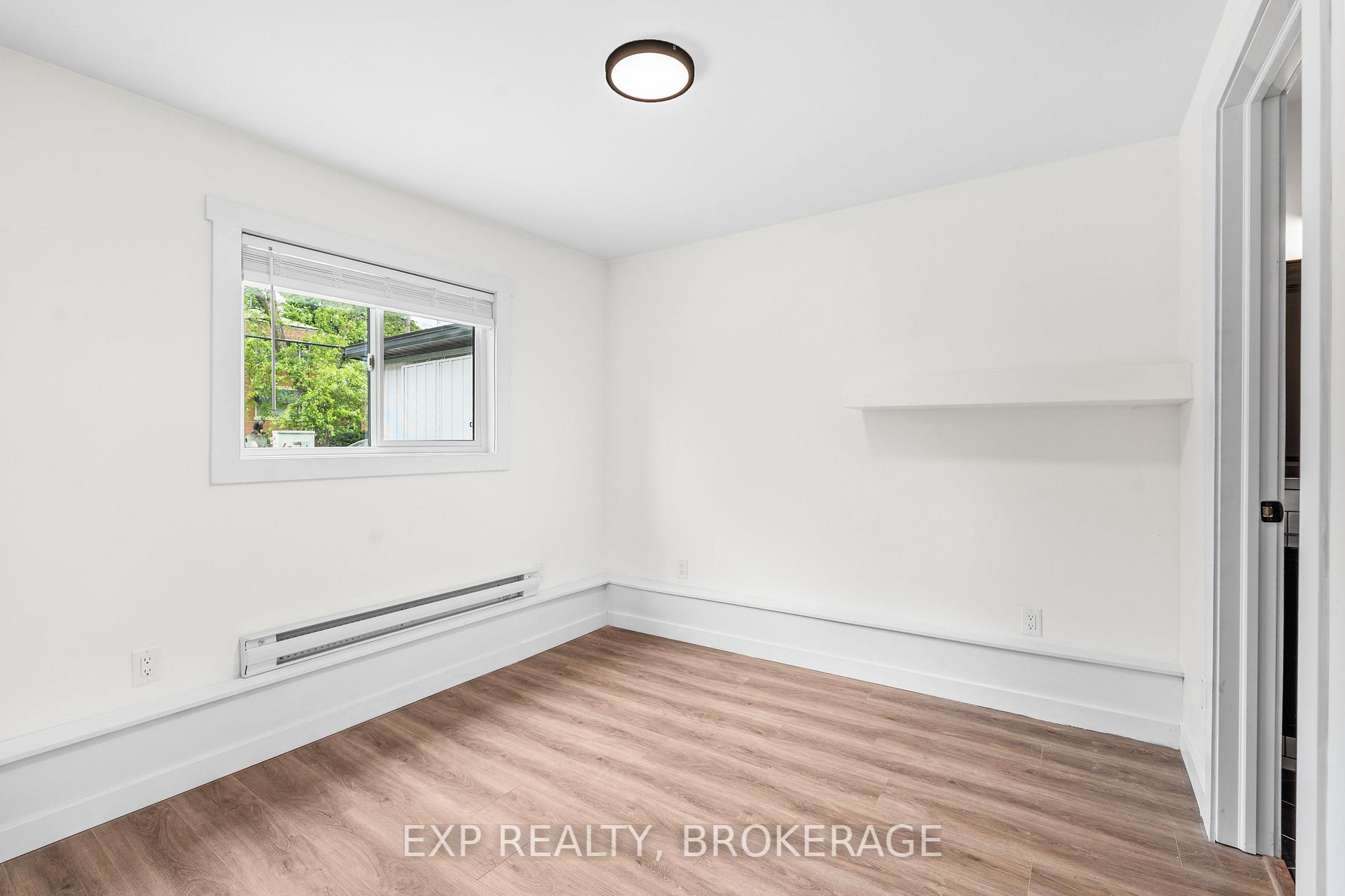 Photo 9 of Unit 4, 493 College Street, Kingston, Central City East — HOMEH