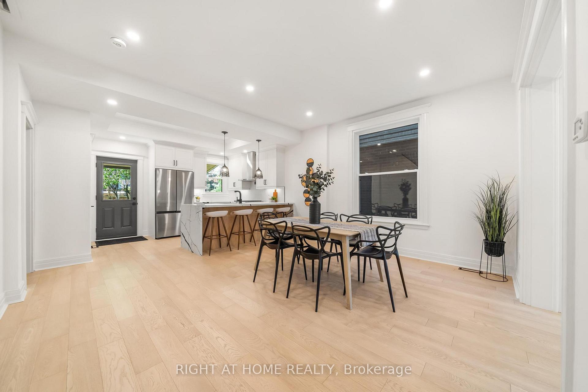 Photo 12 of Unit Main, 15 Pine Street, Hamilton, Kirkendall — HOMEH