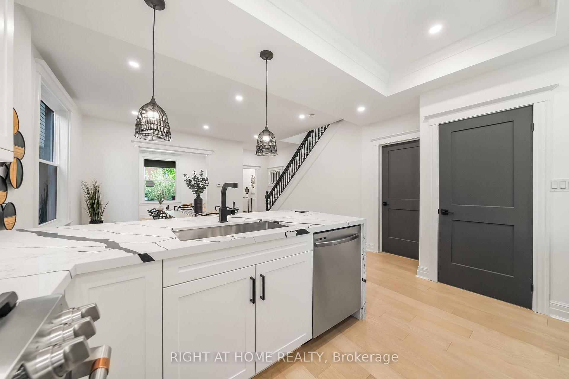 Photo 18 of Unit Main, 15 Pine Street, Hamilton, Kirkendall — HOMEH