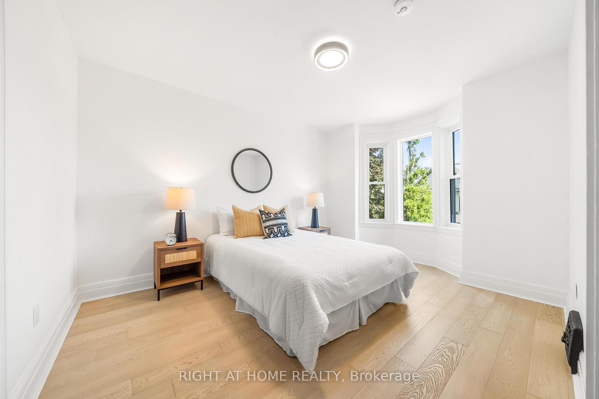 Photo 31 of Unit Main, 15 Pine Street, Hamilton, Kirkendall — HOMEH