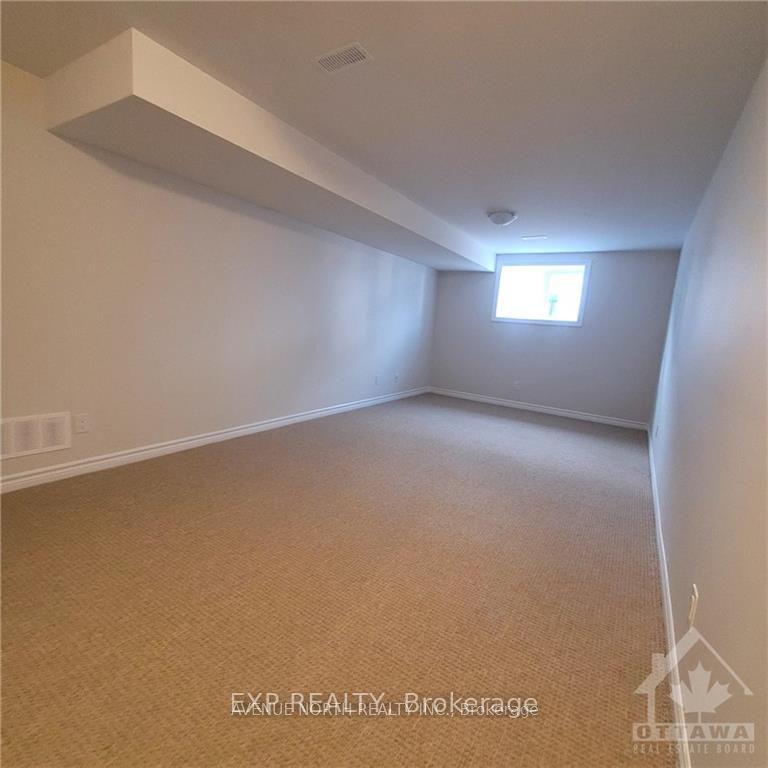 Photo 8 of 1013 Kijik Crescent, Ottawa, Blossom Park/Kemp Park/Findlay Creek — HOMEH
