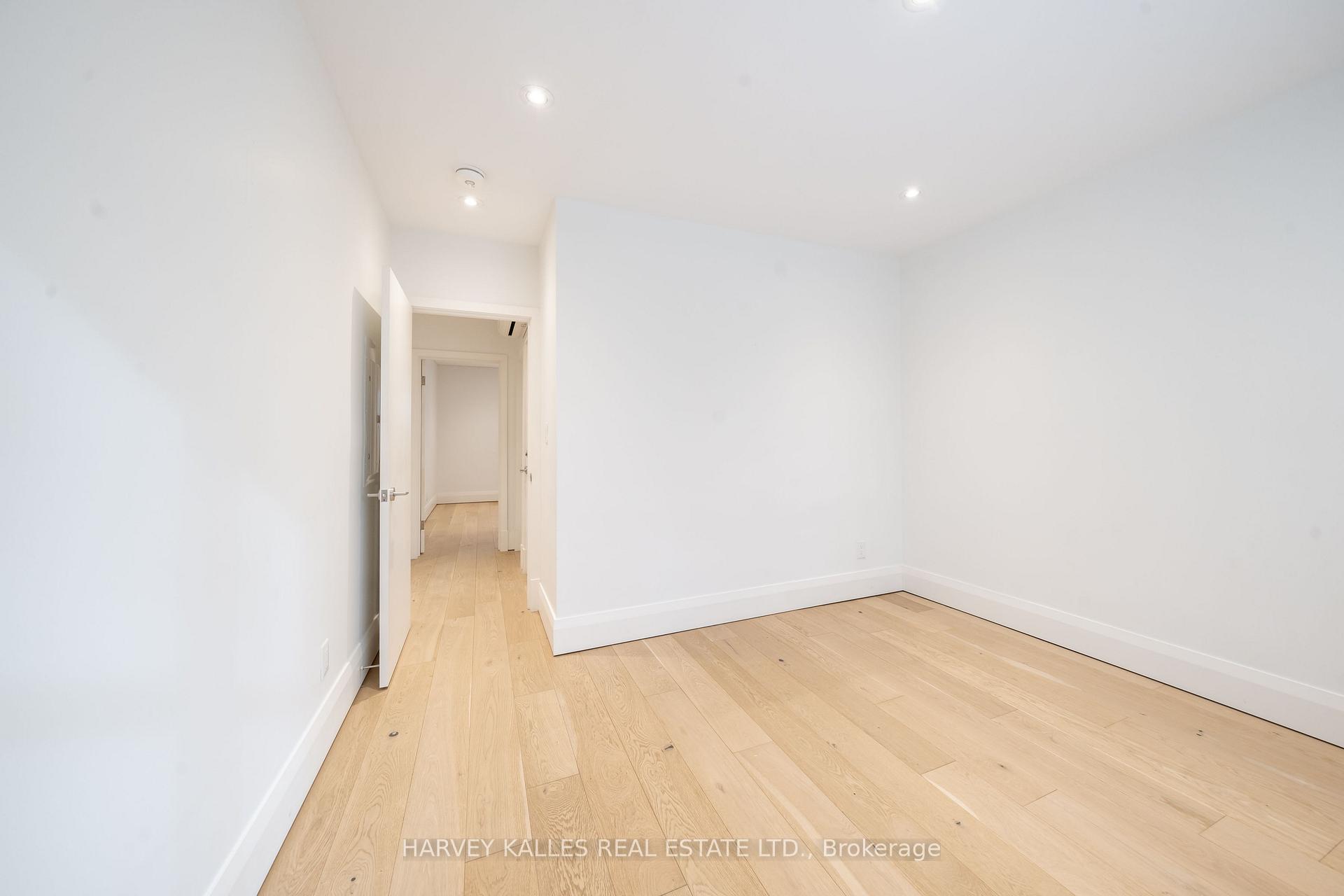 Photo 14 of Unit Main, 107 Chatsworth Drive, Toronto, Lawrence Park South — HOMEH