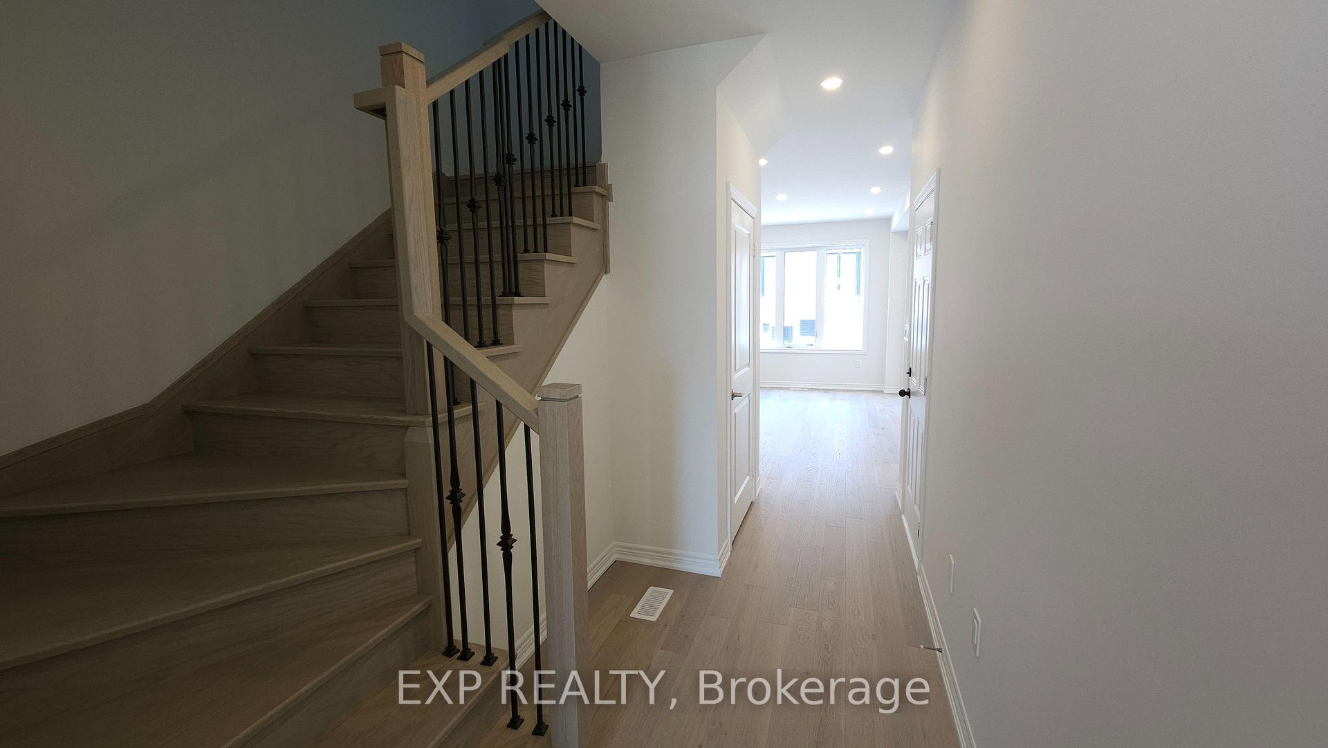 Photo 3 of 2912 Starlight Drive, Pickering, Rural Pickering — HOMEH