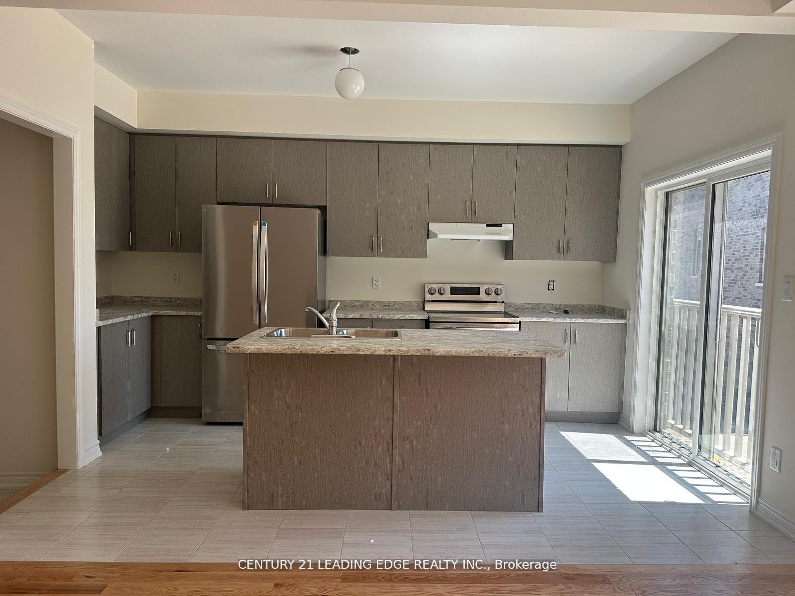Photo 7 of 2520 Athena Path Boulevard W, Pickering, Rural Pickering — HOMEH