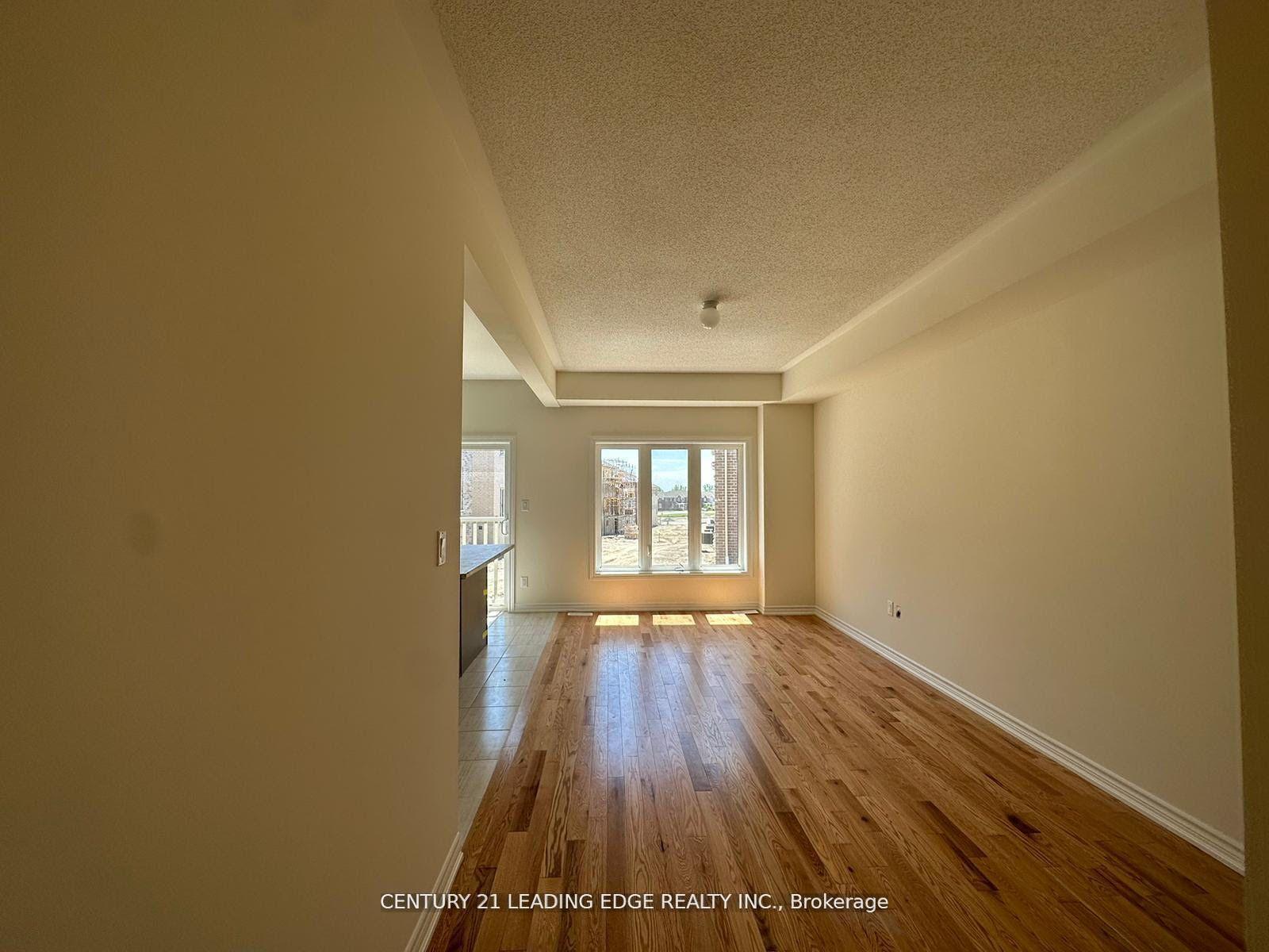 Photo 8 of 2520 Athena Path Boulevard W, Pickering, Rural Pickering — HOMEH