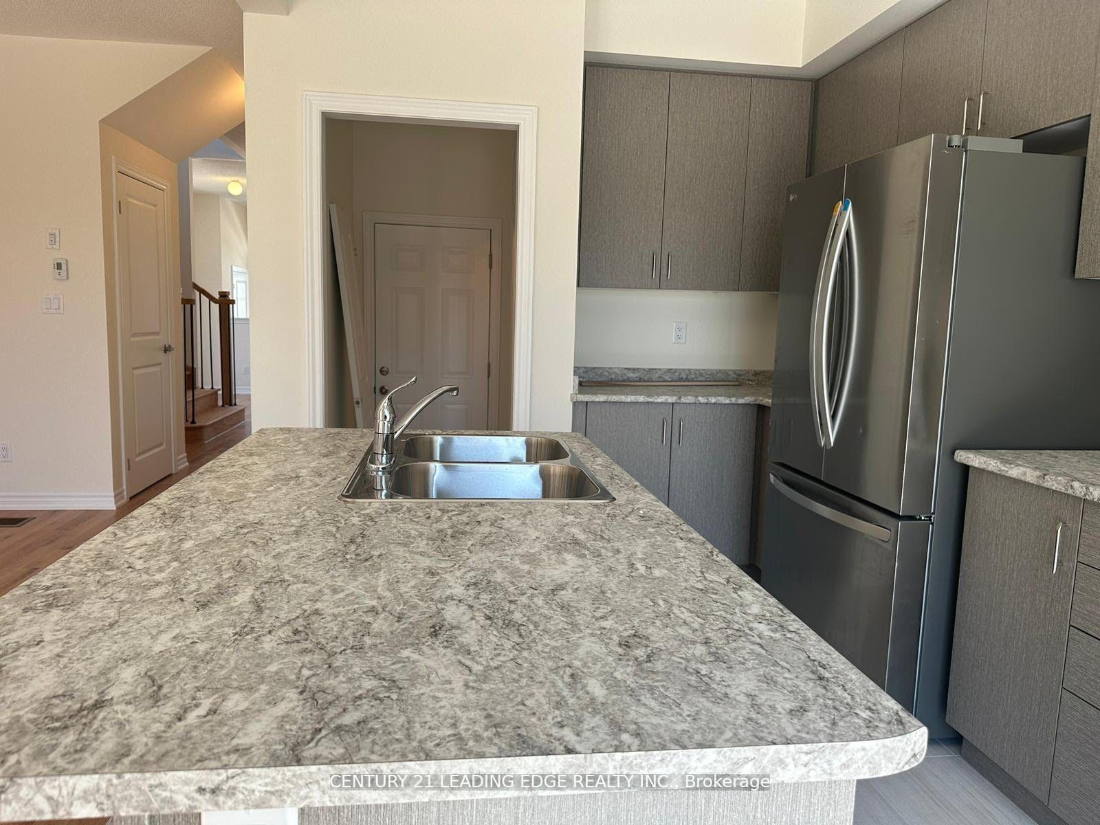Photo 17 of 2520 Athena Path Boulevard W, Pickering, Rural Pickering — HOMEH