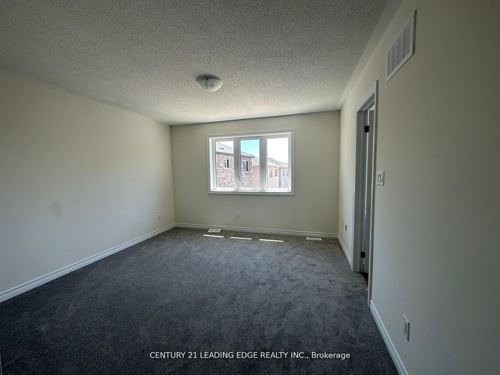 Photo 27 of 2520 Athena Path Boulevard W, Pickering, Rural Pickering — HOMEH
