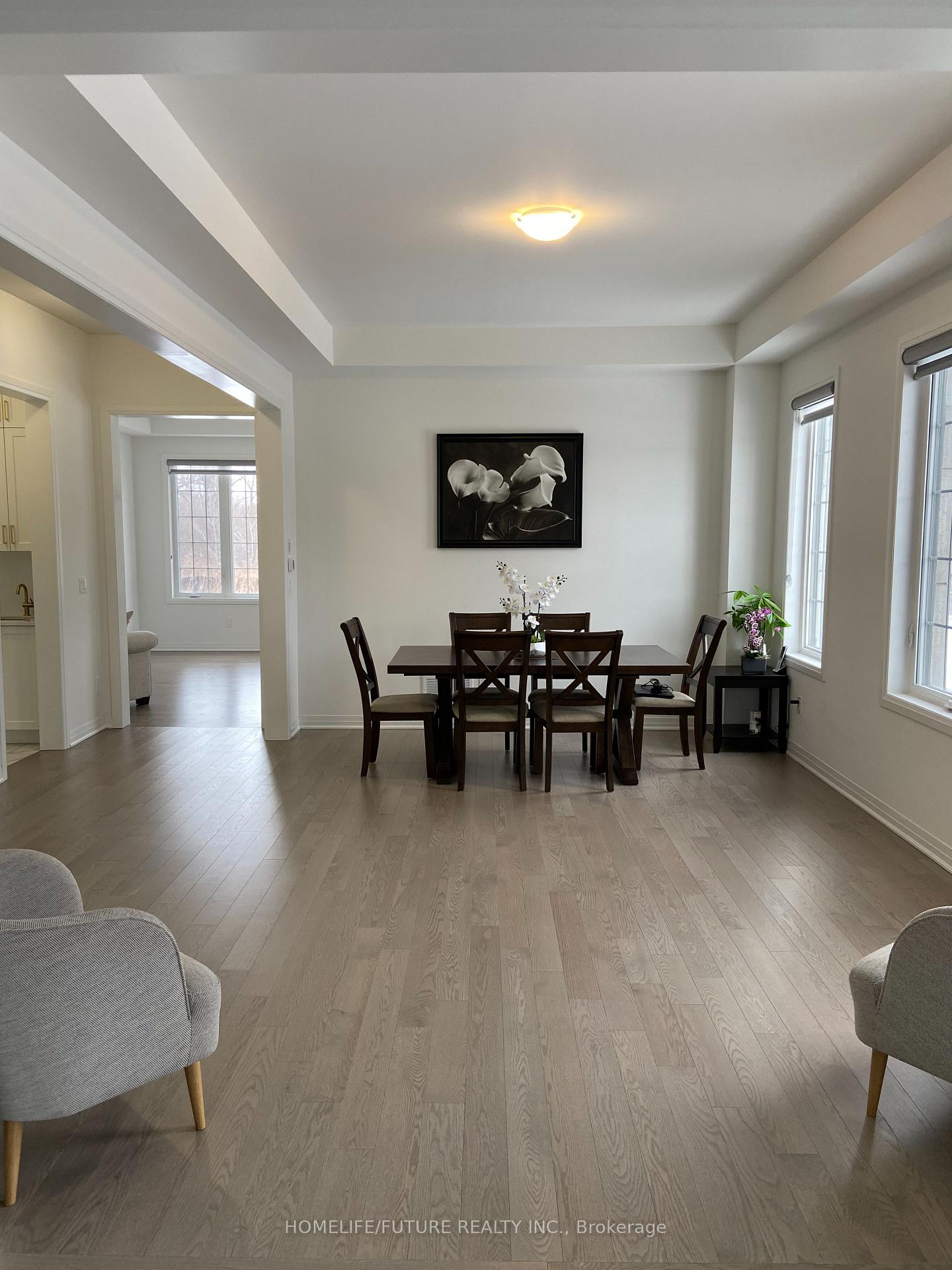 Photo 6 of 119 Deer Ridge Crescent, Whitby, Rural Whitby — HOMEH