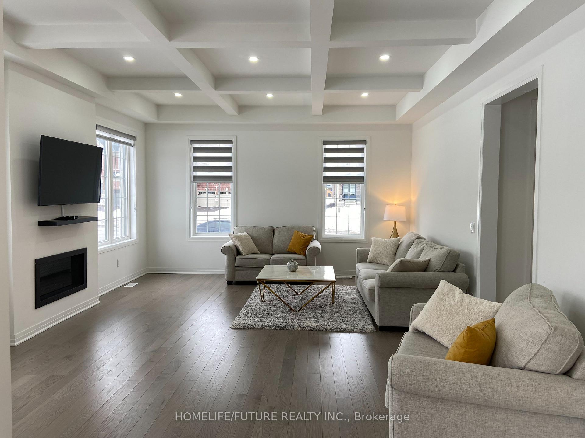 Photo 7 of 119 Deer Ridge Crescent, Whitby, Rural Whitby — HOMEH