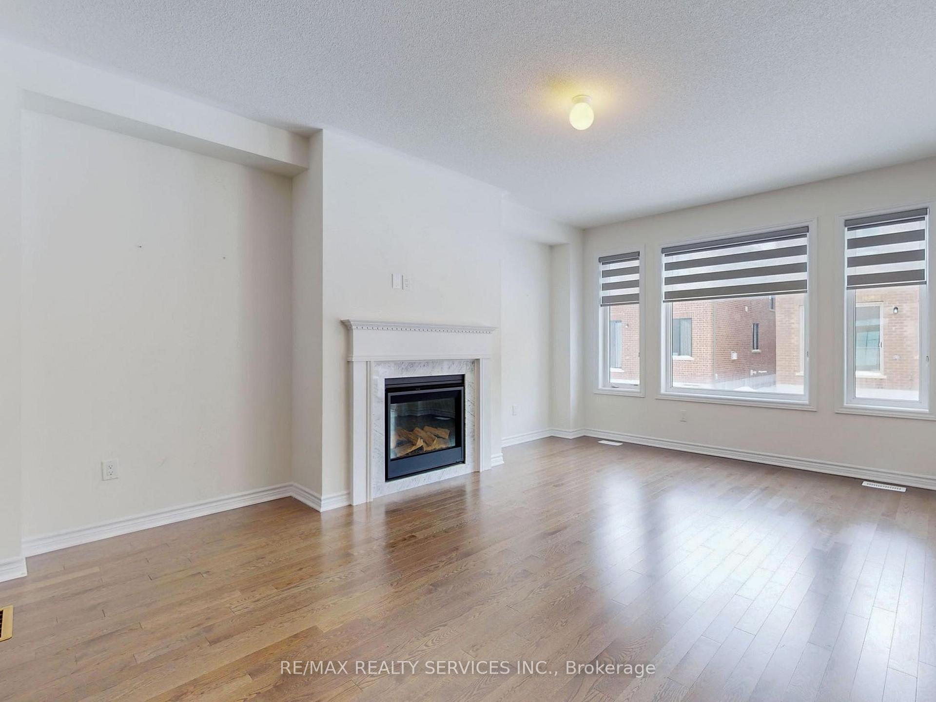 Photo 3 of 26 Spinland Street S, Caledon, Caledon Village — HOMEH