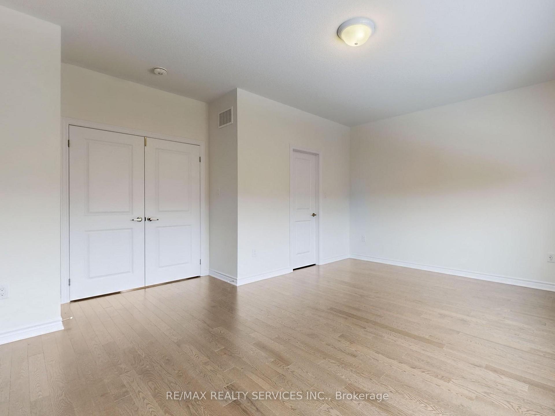 Photo 18 of 26 Spinland Street S, Caledon, Caledon Village — HOMEH