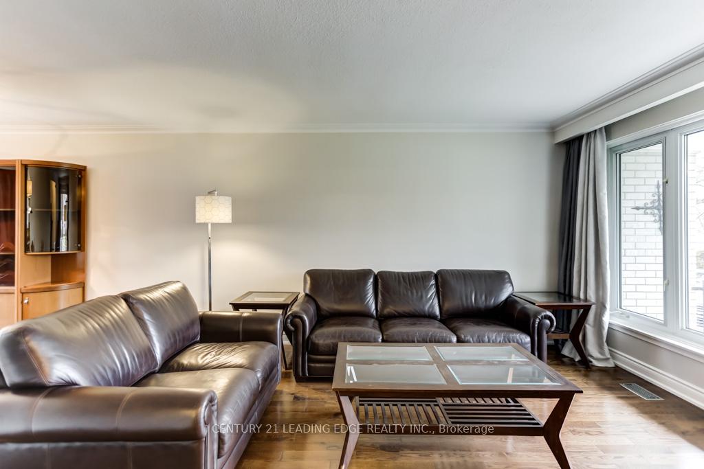 Photo 6 of 39 Robinson Street, Markham, Bullock — HOMEH