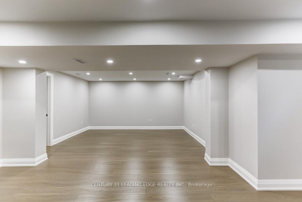 Photo 19 of 39 Robinson Street, Markham, Bullock — HOMEH