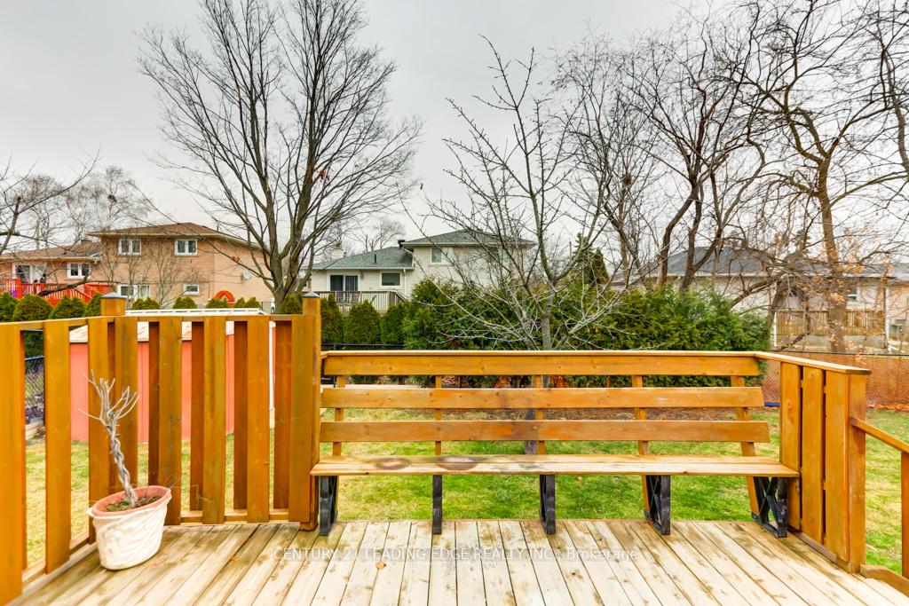 Photo 33 of 39 Robinson Street, Markham, Bullock — HOMEH