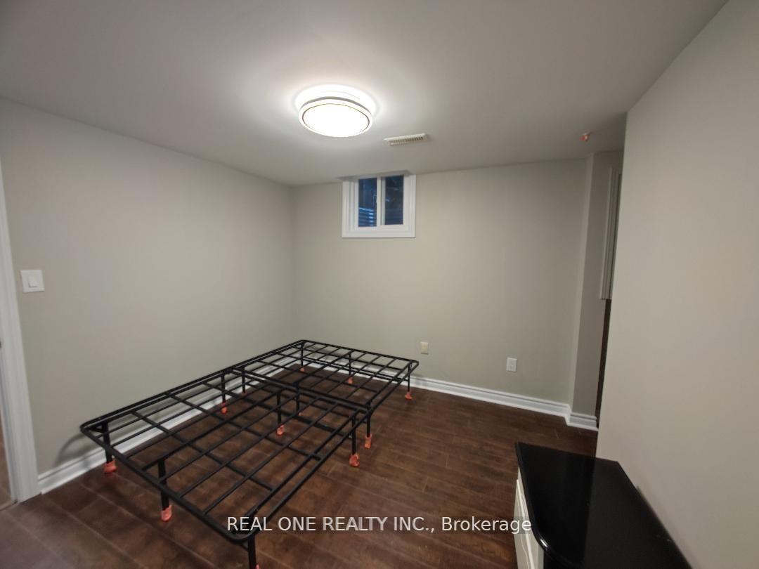 Photo 3 of Unit Bsmt B, 83 Marion Crescent, Markham, Raymerville — HOMEH