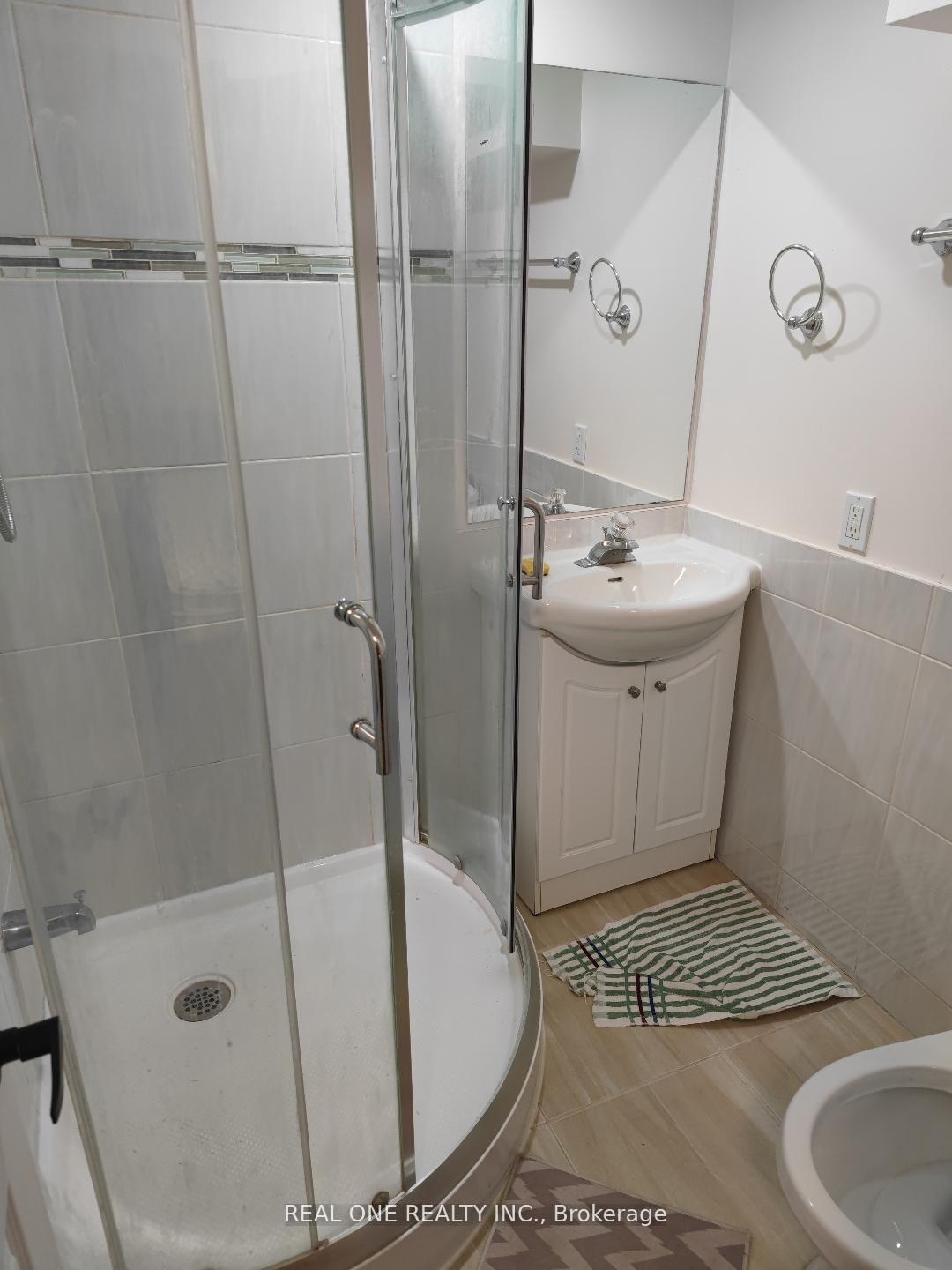 Photo 8 of Unit Bsmt B, 83 Marion Crescent, Markham, Raymerville — HOMEH