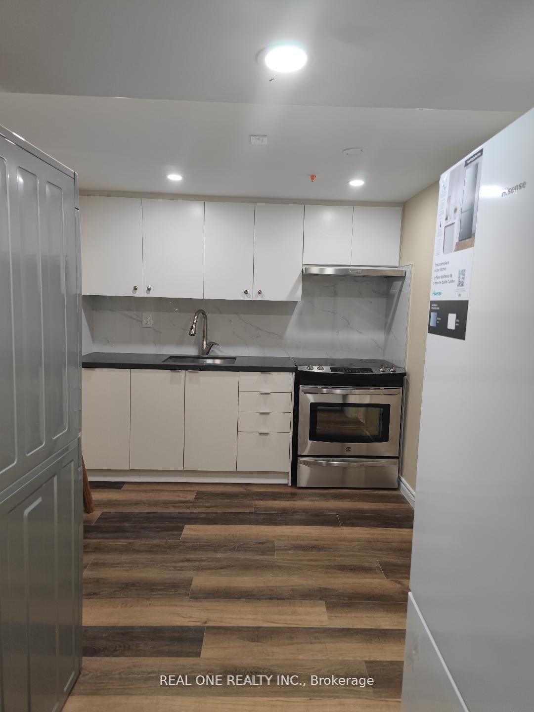Photo 9 of Unit Bsmt B, 83 Marion Crescent, Markham, Raymerville — HOMEH