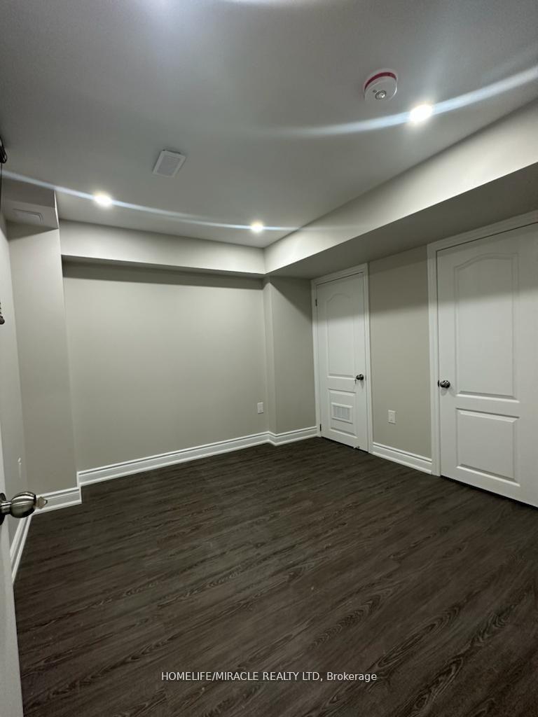 Photo 3 of 30 Averill Road, Brampton, Northwest Brampton — HOMEH