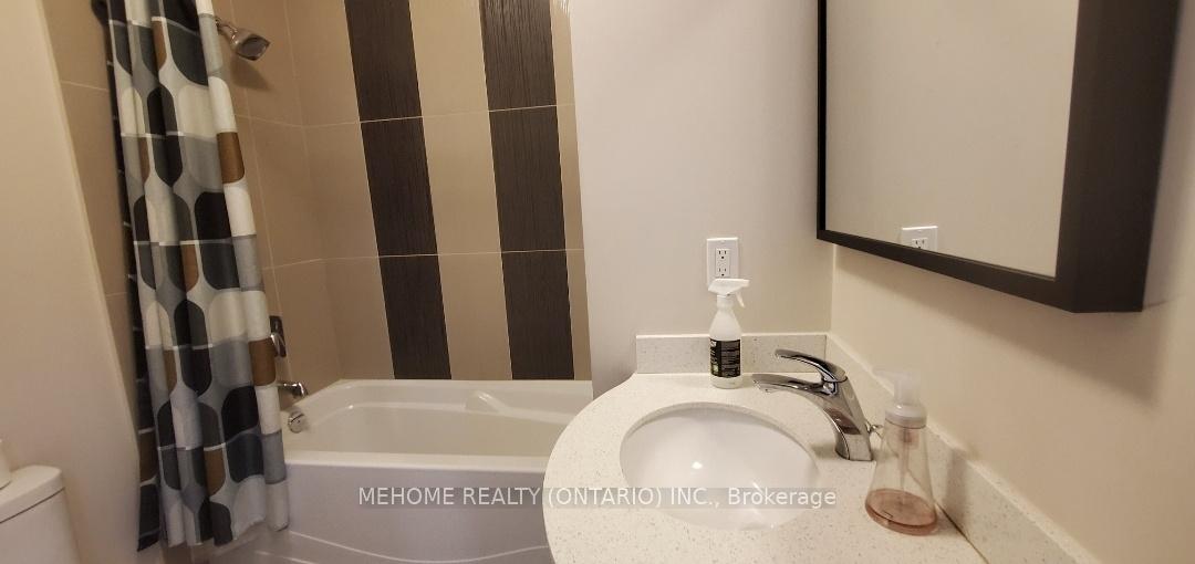 Photo 7 of Unit Upper, 177 Seaton Street, Toronto, Moss Park — HOMEH