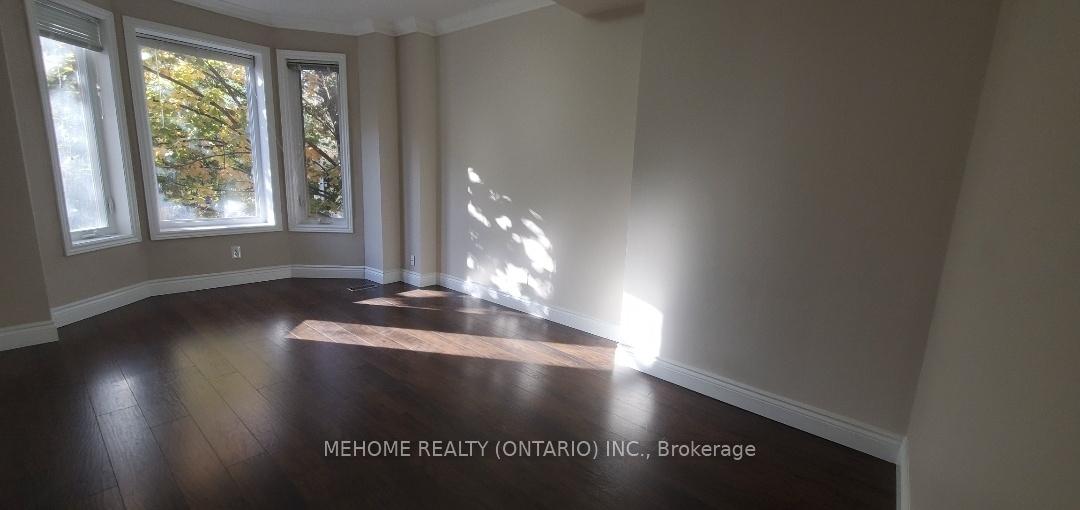 Photo 5 of Unit Upper, 177 Seaton Street, Toronto, Moss Park — HOMEH