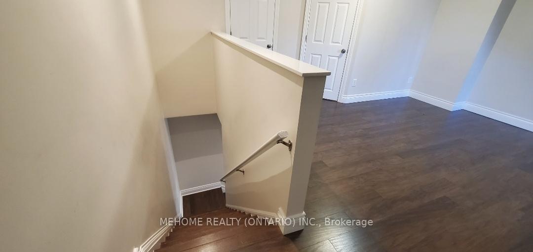 Photo 8 of Unit Upper, 177 Seaton Street, Toronto, Moss Park — HOMEH