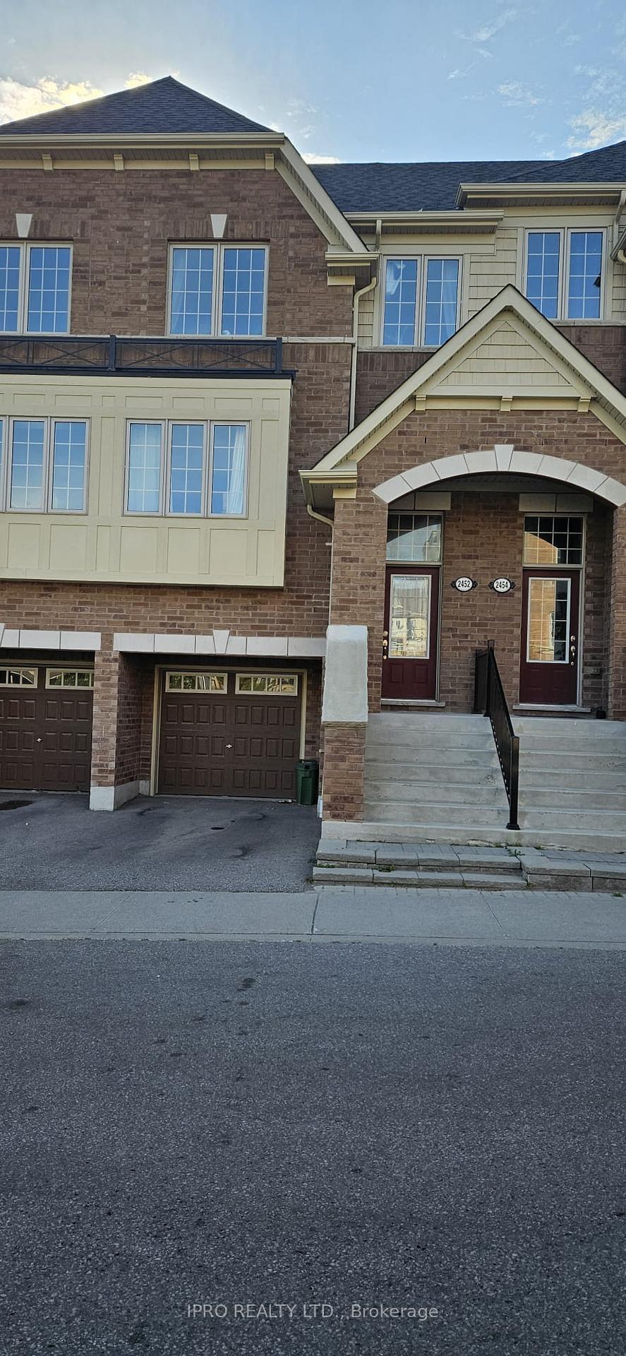 Photo 1 of Unit 56, 2452 Bromus Path, Oshawa, Windfields — HOMEH