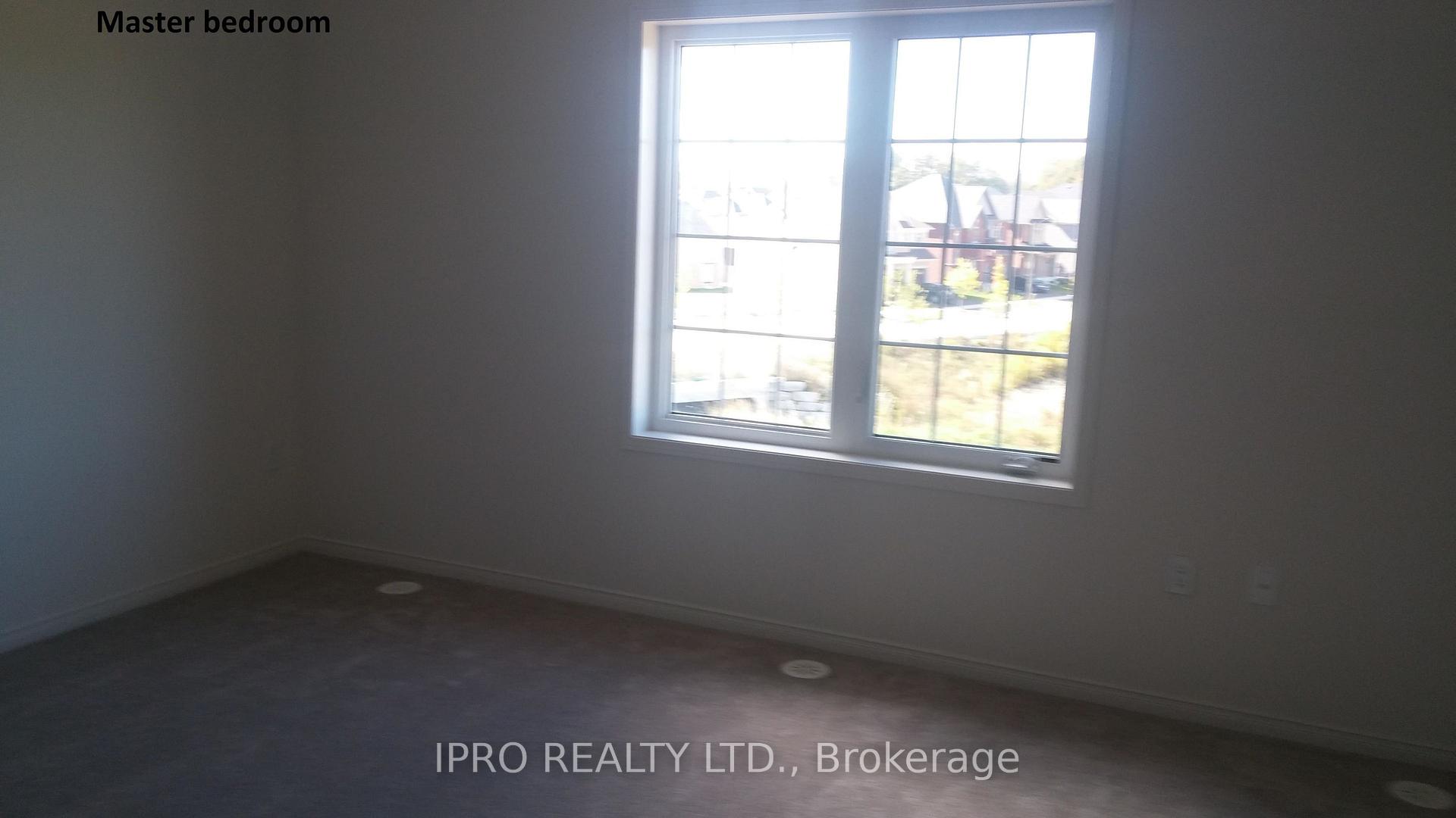 Photo 11 of Unit 56, 2452 Bromus Path, Oshawa, Windfields — HOMEH