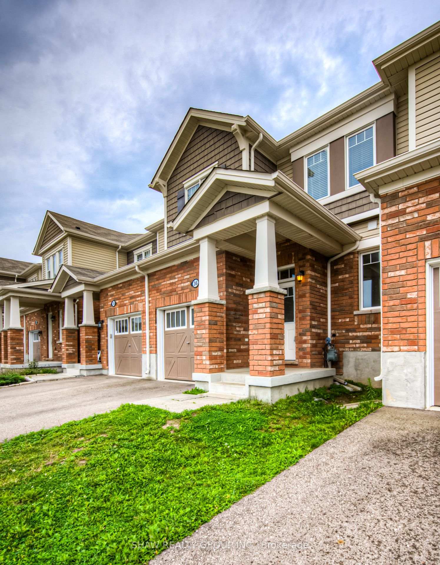 Photo 2 of 36 Arbourview Crescent, Kitchener, Rosenburg — HOMEH