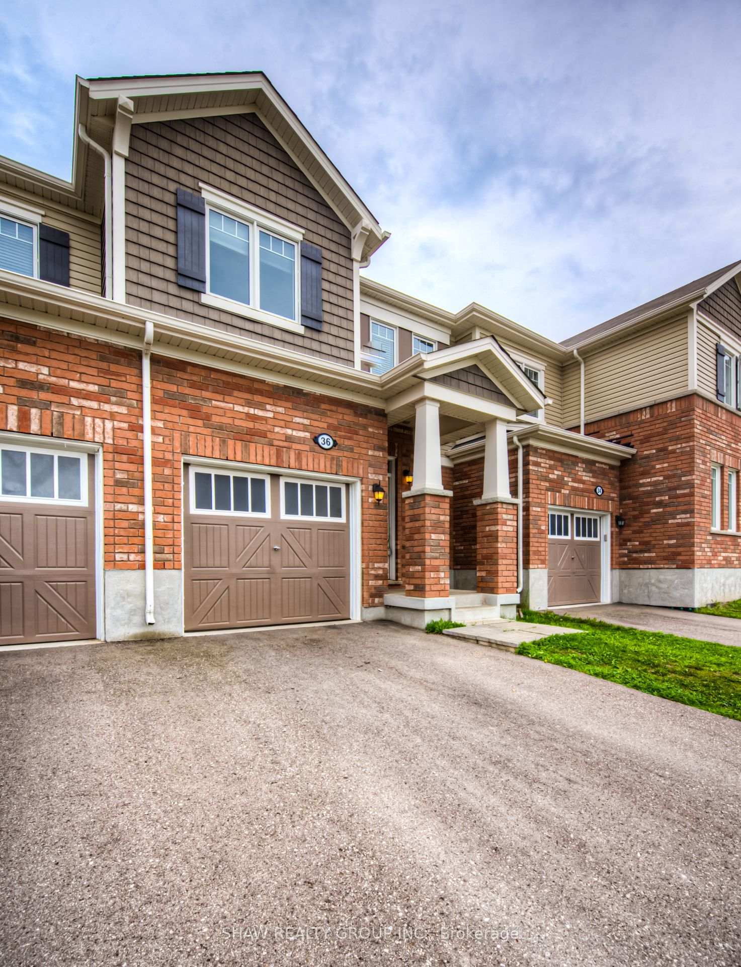 Photo 4 of 36 Arbourview Crescent, Kitchener, Rosenburg — HOMEH