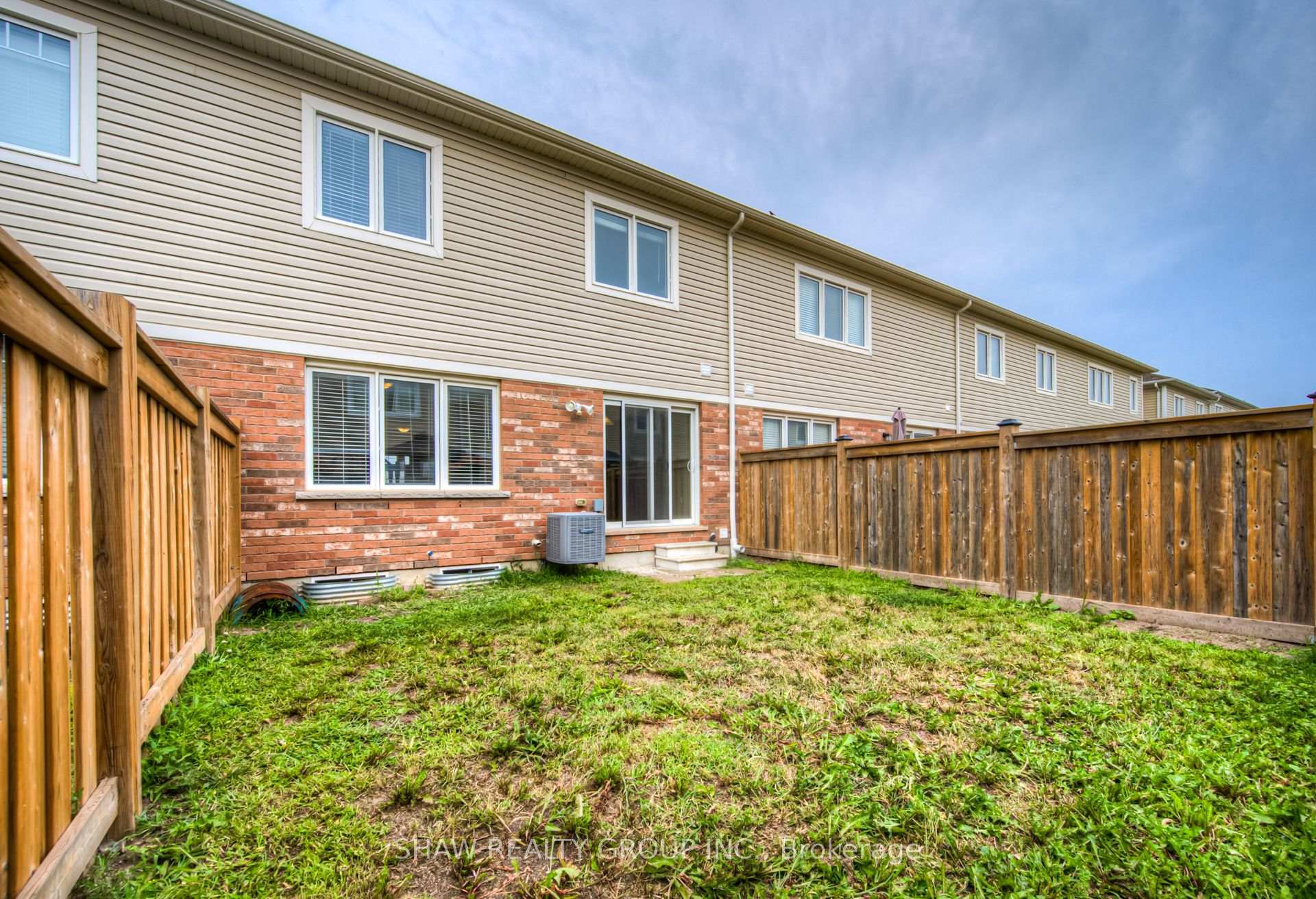 Photo 26 of 36 Arbourview Crescent, Kitchener, Rosenburg — HOMEH