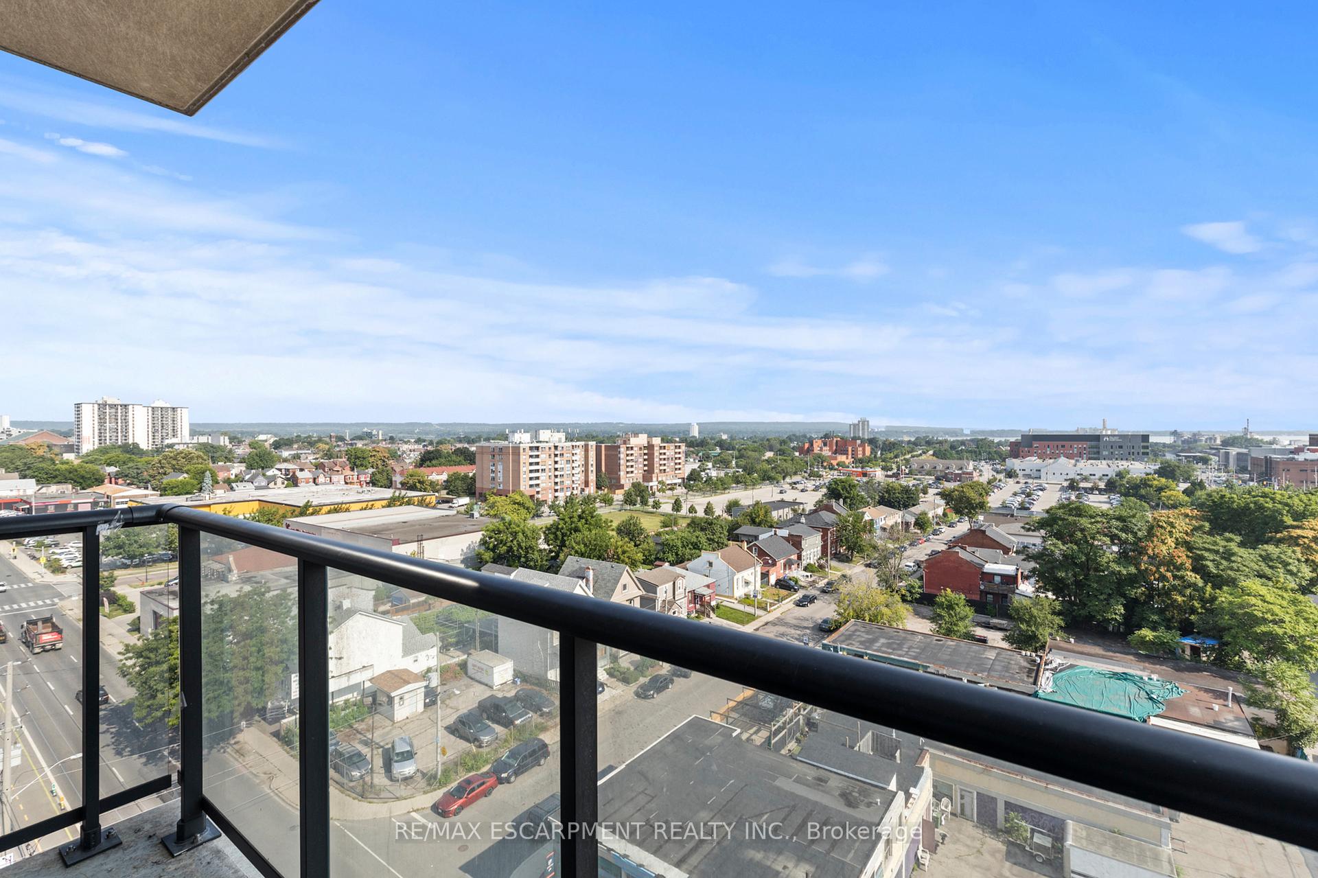 Photo 17 of Unit 705, 220 Cannon Street E, Hamilton, Beasley — HOMEH