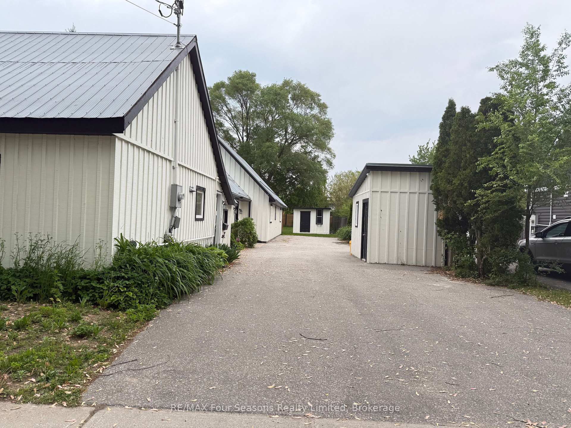 Front of Unit 2, 223 Sixth Street