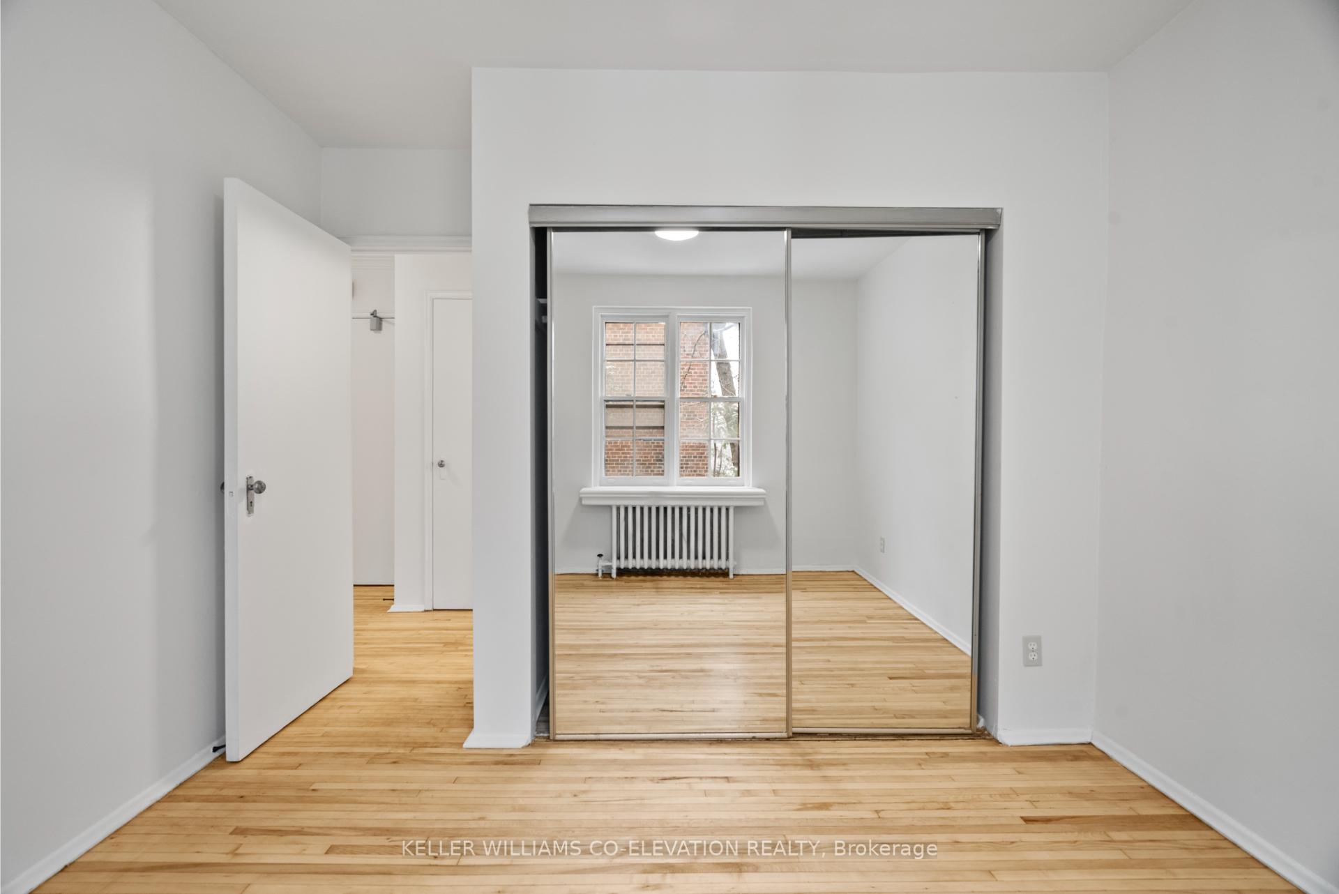 Photo 7 of Unit 202, 2676 Yonge Street, Toronto, Lawrence Park South — HOMEH