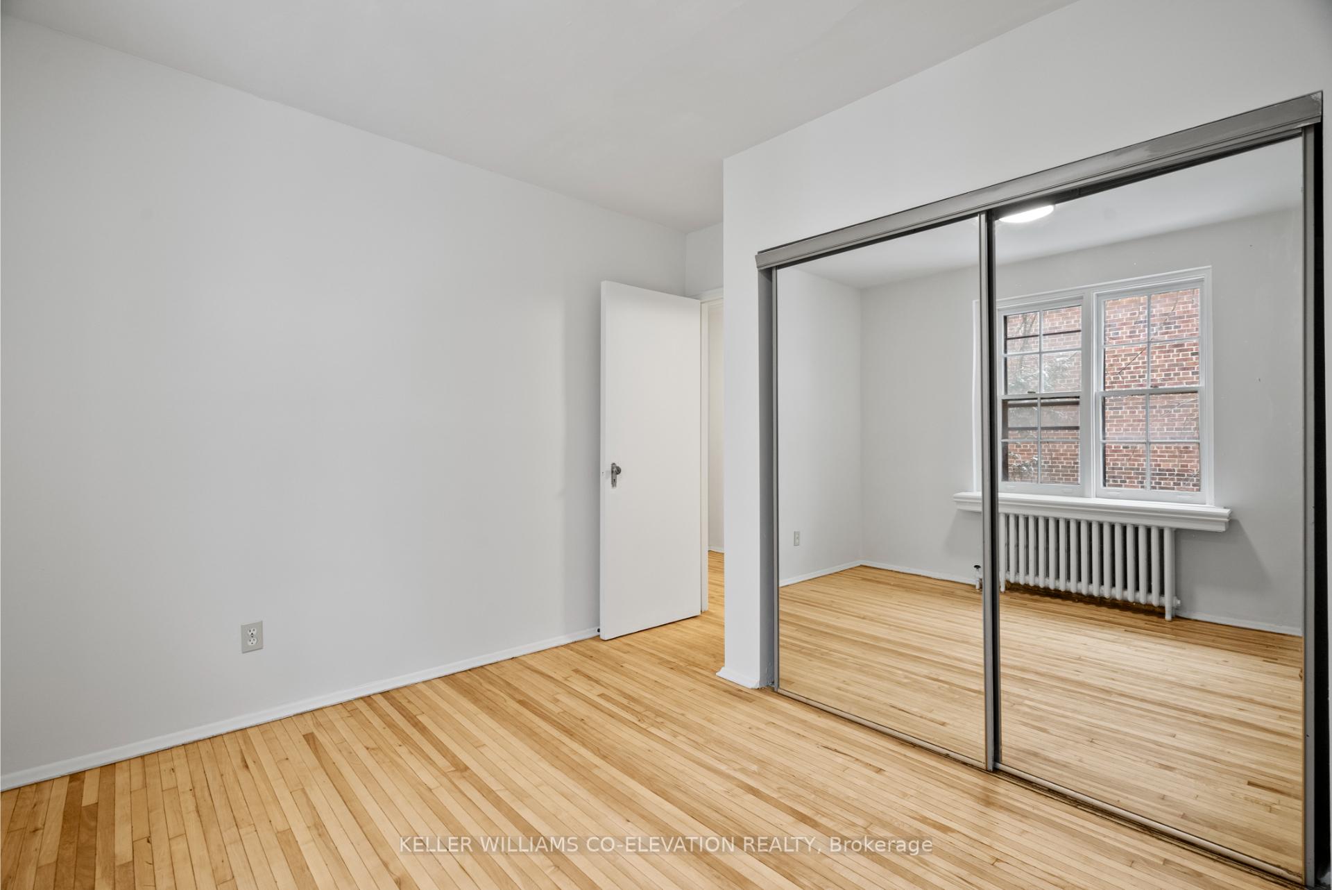 Photo 9 of Unit 202, 2676 Yonge Street, Toronto, Lawrence Park South — HOMEH