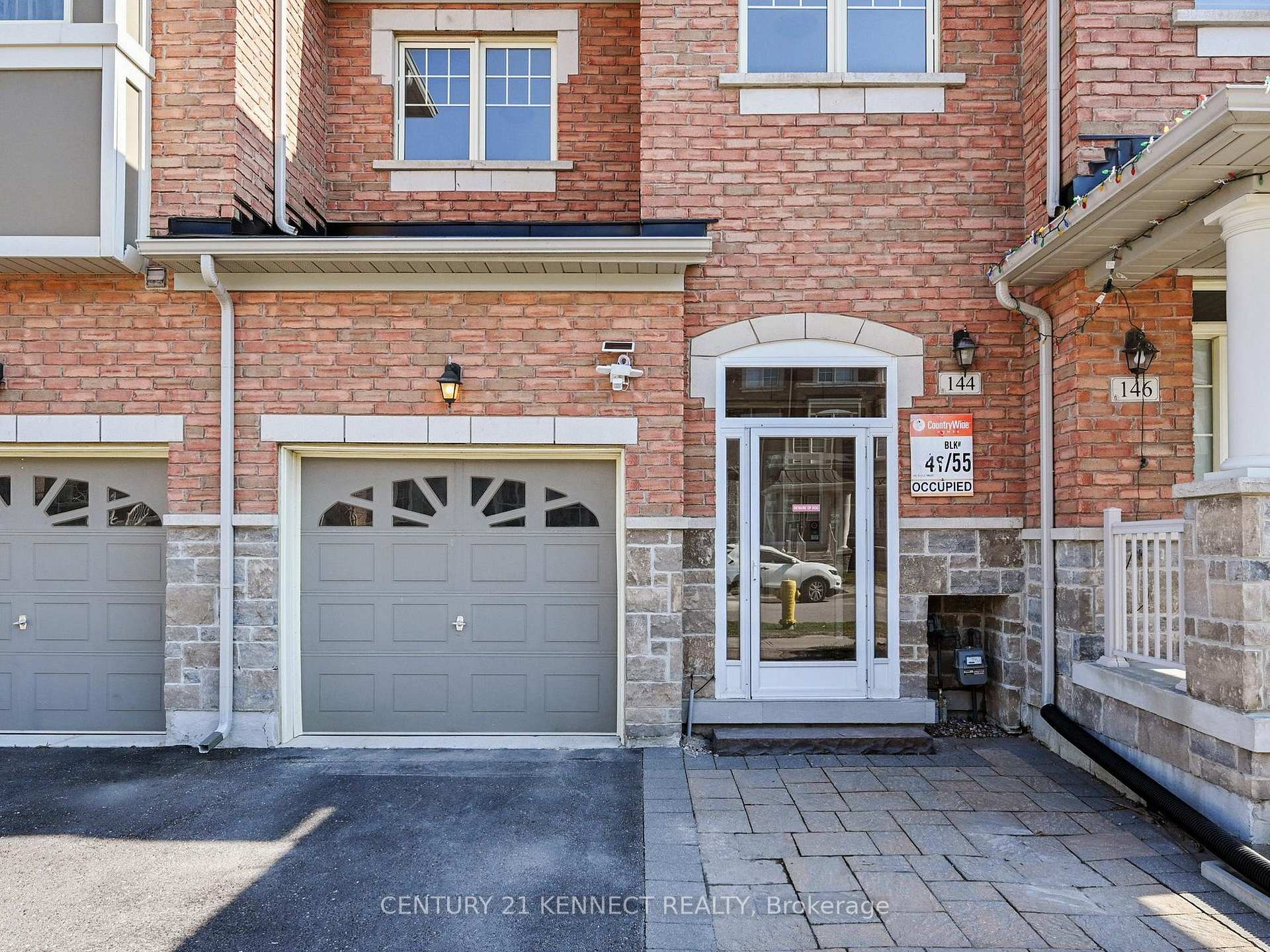 Photo 3 of 144 Memon Place, Markham, Wismer — HOMEH