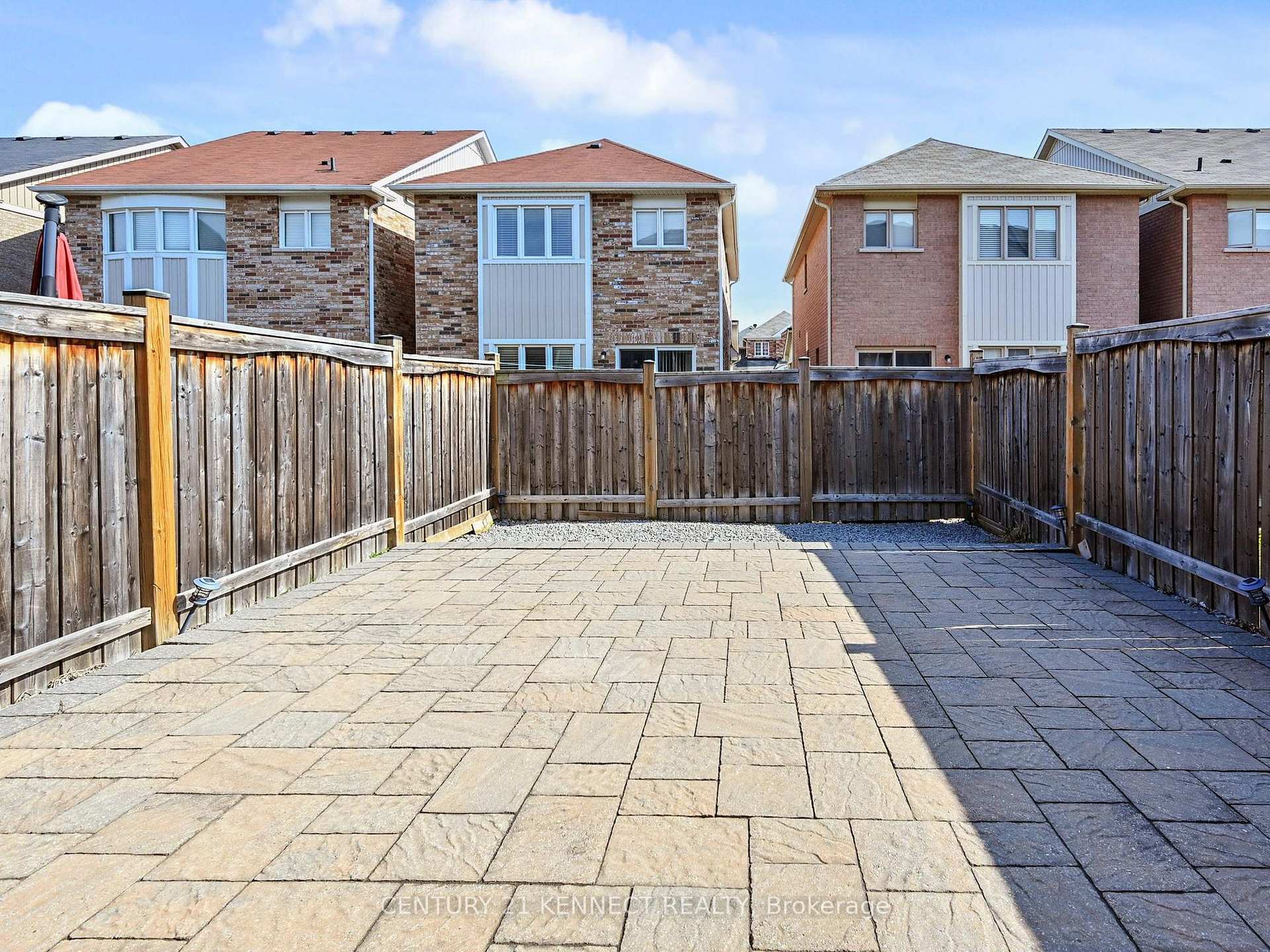 Photo 23 of 144 Memon Place, Markham, Wismer — HOMEH
