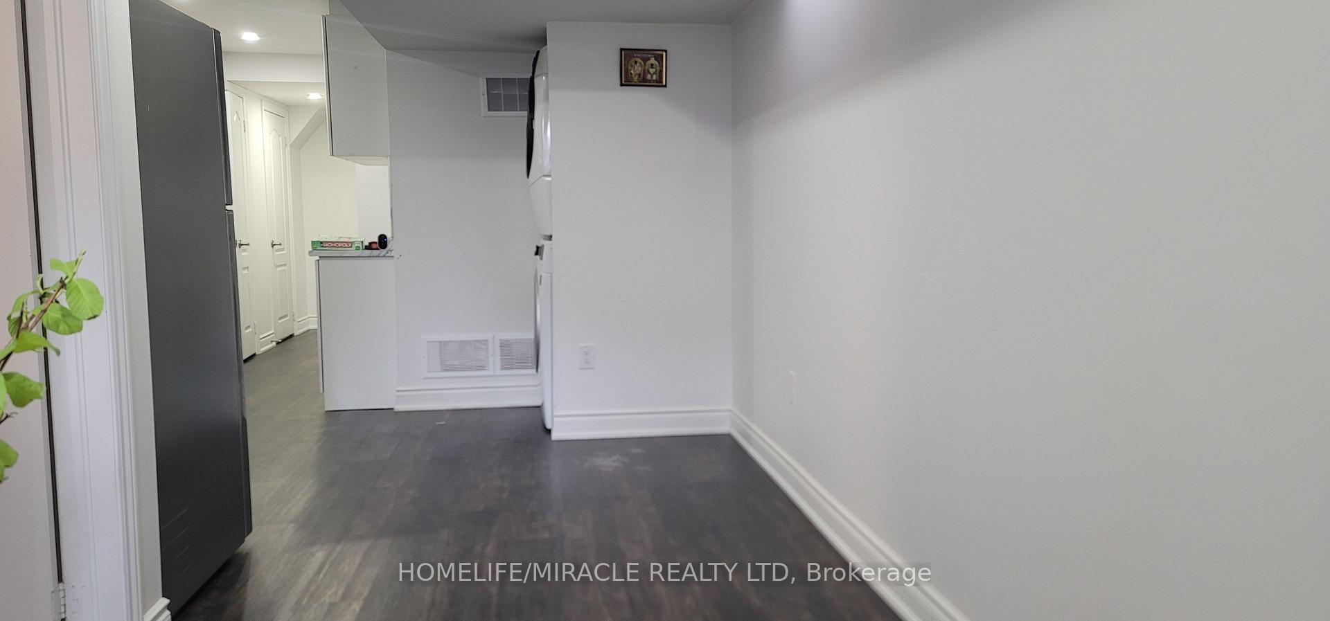 Photo 5 of Unit 2, 35 Calm Waters Crescent, Brampton, Madoc — HOMEH