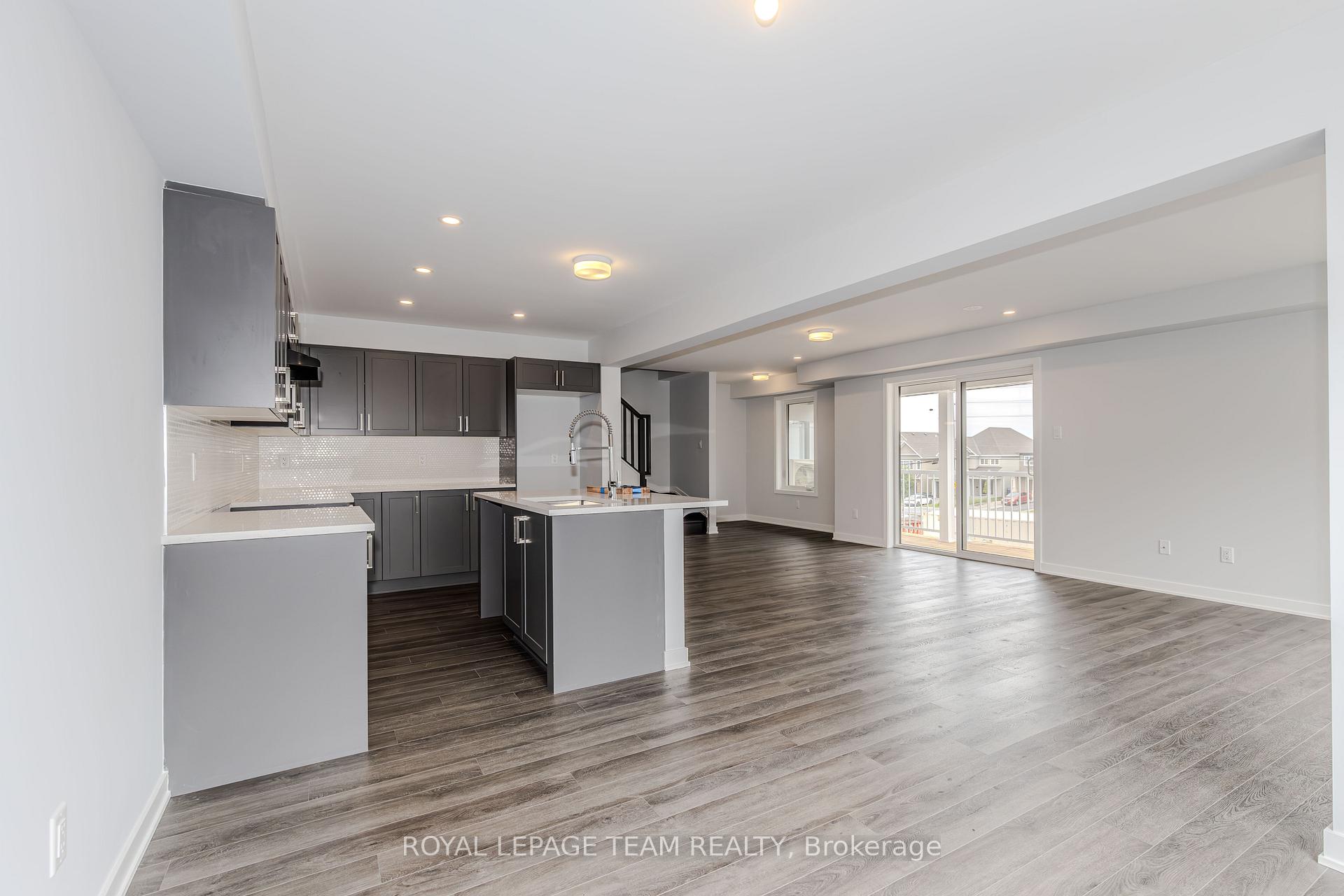 Photo 21 of 805 Kinstead Private, Ottawa, Stittsville (North) — HOMEH