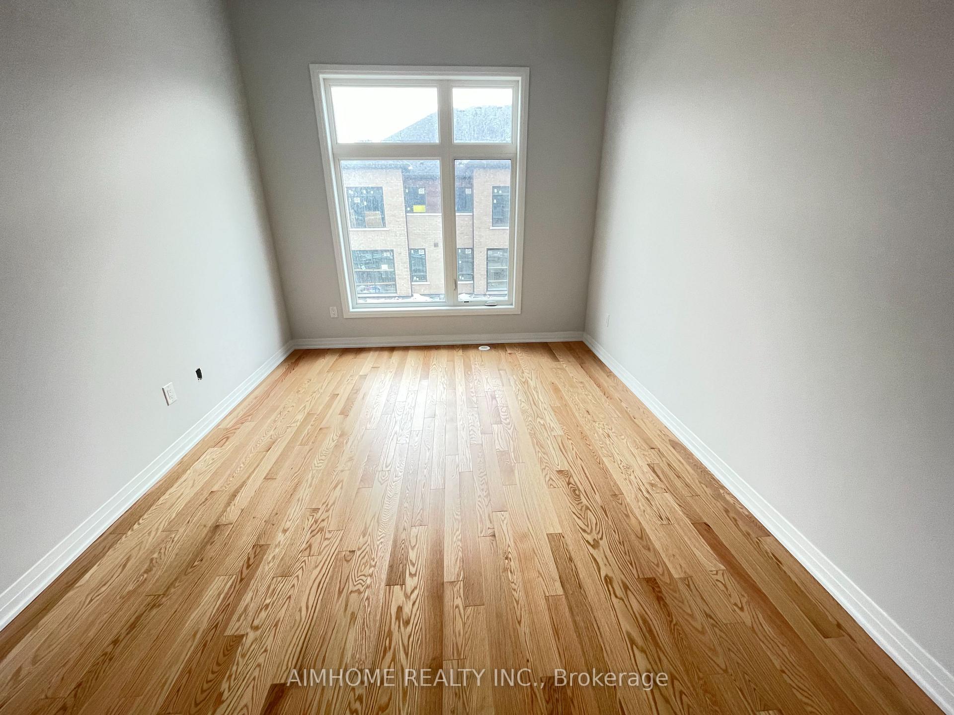 Photo 10 of 11 Frisinger Lane, Markham, Cornell — HOMEH