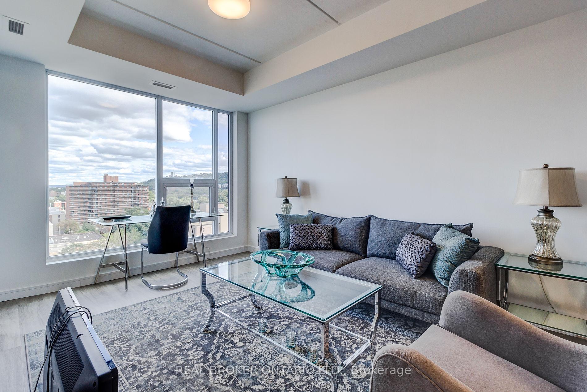 Photo 1 of Unit 2512, 49 Walnut Street S, Hamilton, Corktown — HOMEH