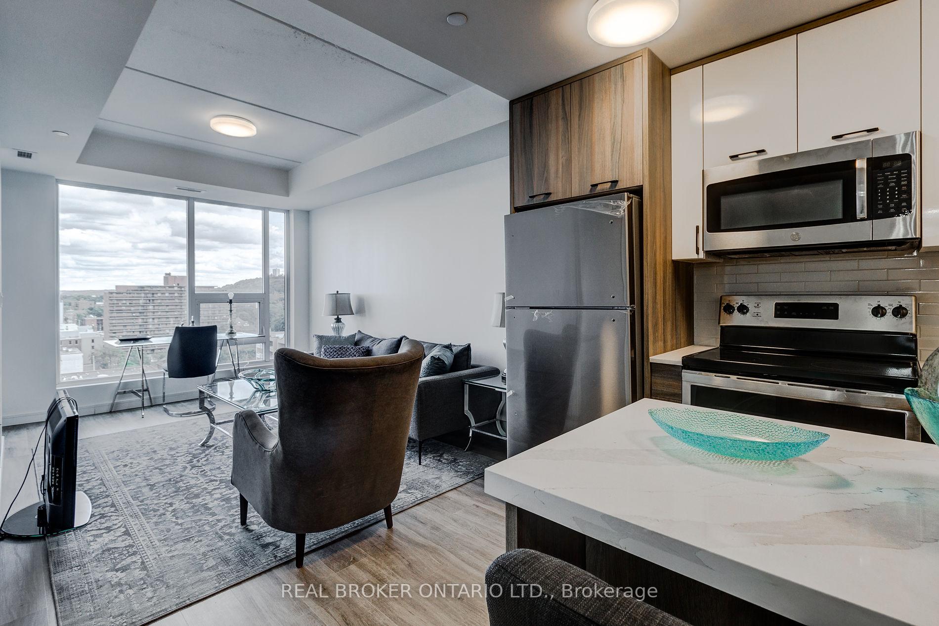 Photo 3 of Unit 2512, 49 Walnut Street S, Hamilton, Corktown — HOMEH