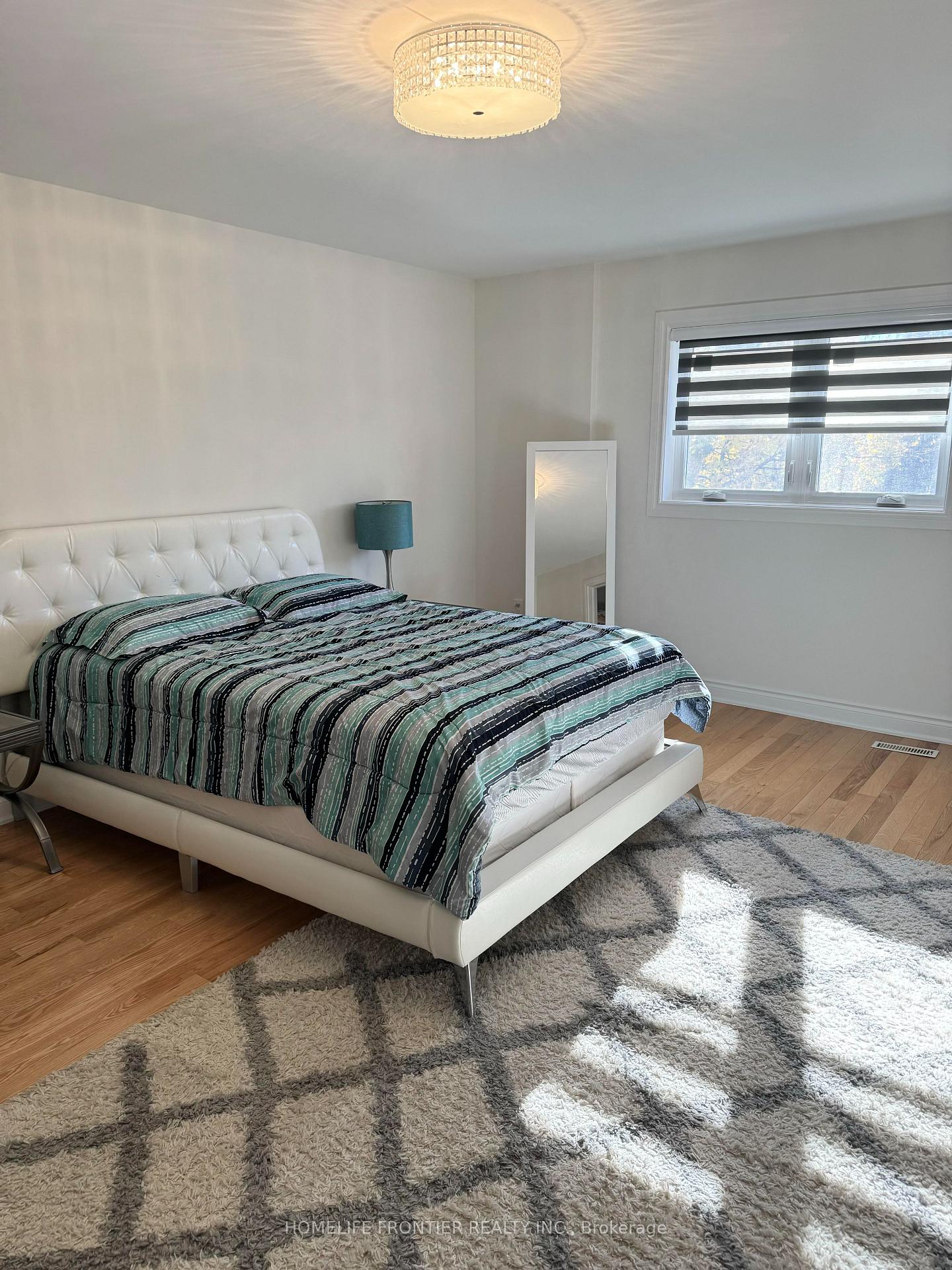 Photo 17 of 43 Camino Drive, Vaughan, Vellore Village — HOMEH