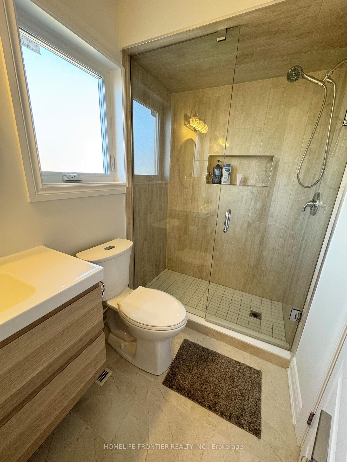 Photo 25 of 43 Camino Drive, Vaughan, Vellore Village — HOMEH