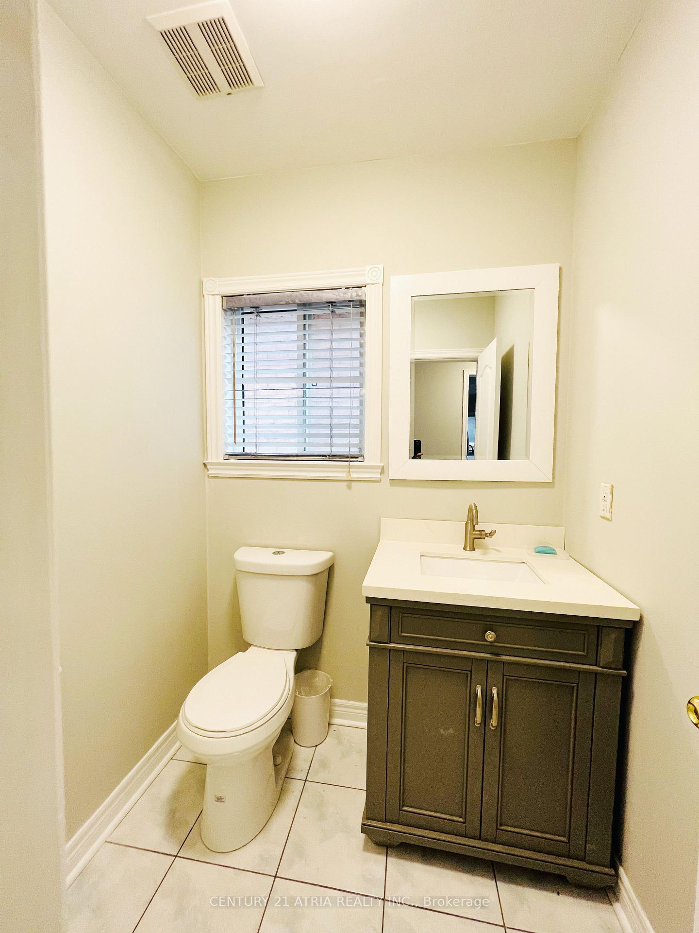 Photo 16 of 30 Manda Drive, Vaughan, Vellore Village — HOMEH