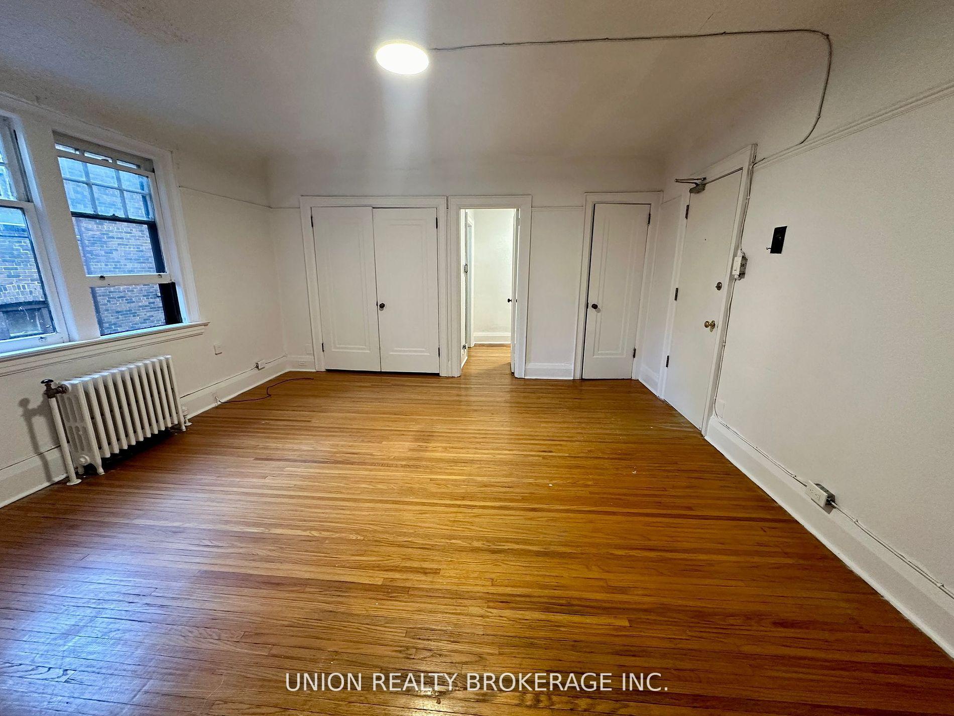 Photo 3 of Unit 10, 2393 Queen Street E, Toronto, The Beaches — HOMEH
