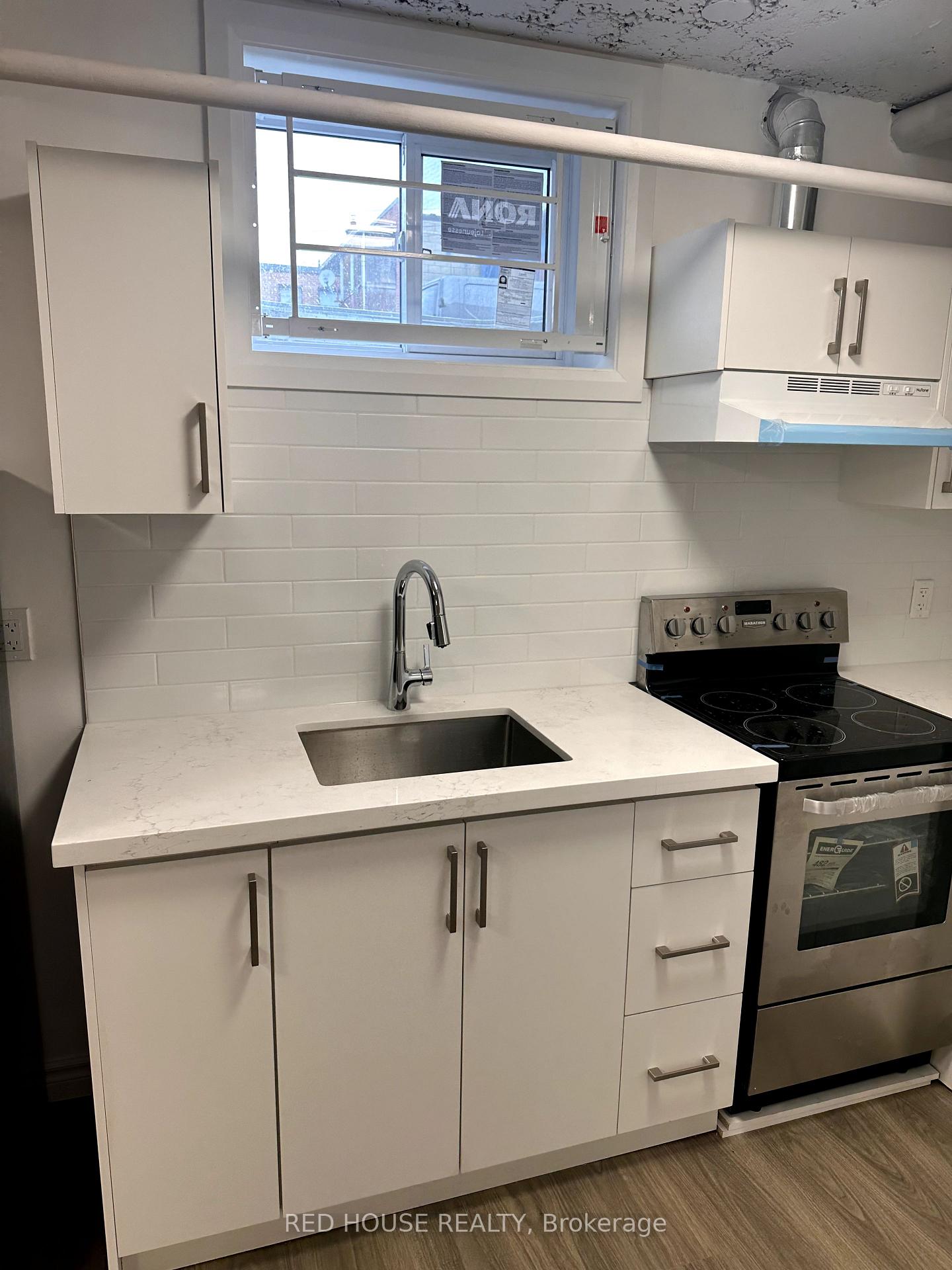 Photo 4 of Unit Lower, 388 Plains Road, Toronto, East York — HOMEH