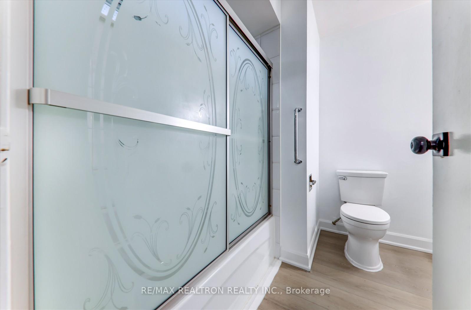 Photo 19 of 744 Krosno Boulevard, Pickering, Bay Ridges — HOMEH