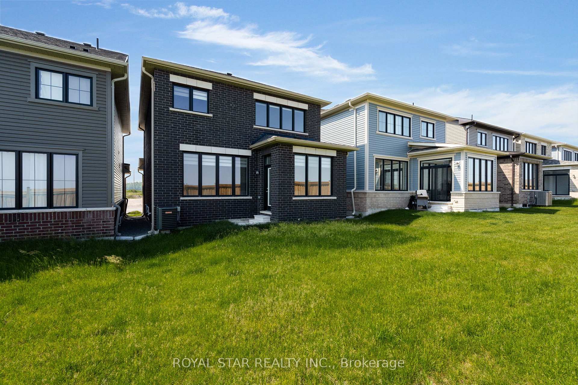 Photo 28 of 169 Fenchurch Manor, Barrie, Painswick South — HOMEH
