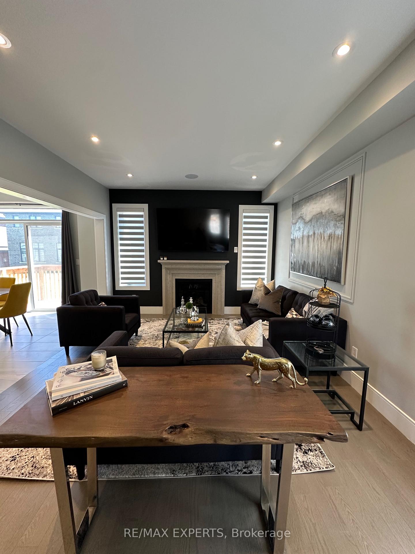 Photo 14 of Unit Main, 1335 Davis loop Circle, Innisfil, Lefroy — HOMEH